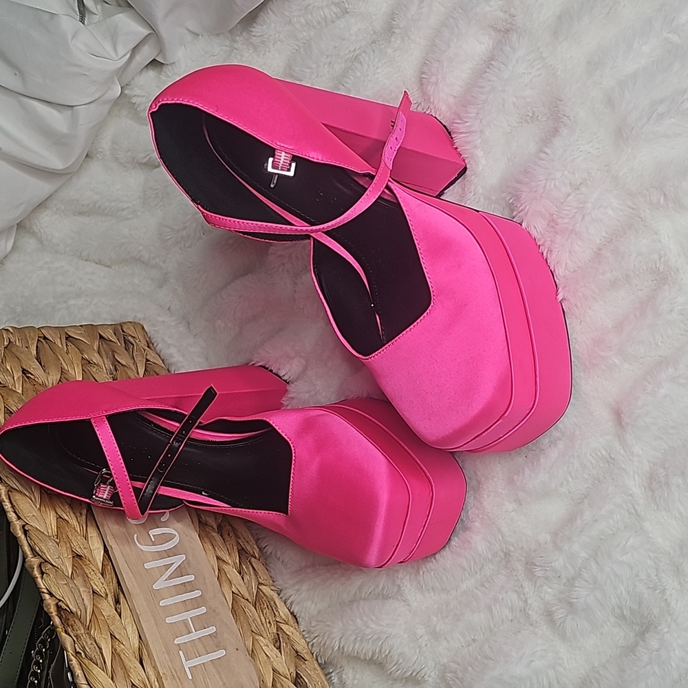 Hot Pink Gianni Binni Pumps